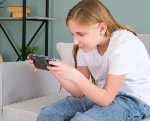 Okul çağı çocuklarında duruş bozukluğu